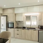 Apartment Bequest Corinthian Luxury *