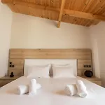 Bequest Corinthian Luxury * Corinth