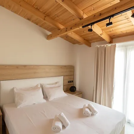 Bequest Corinthian Luxury Apartament Corinth