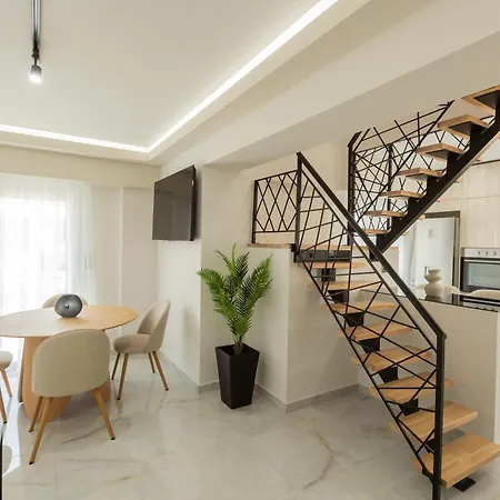 Bequest Corinthian Luxury דירה *