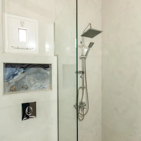 Bequest Corinthian Luxury Apartament Corinth