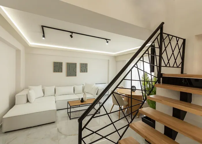 Bequest Corinthian Luxury דירה