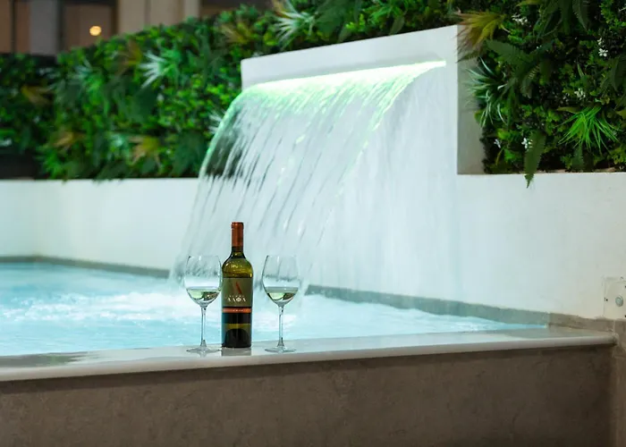 Bequest Corinthian Luxury *