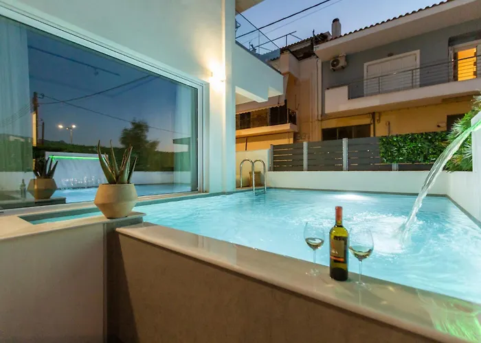 Bequest Corinthian Luxury